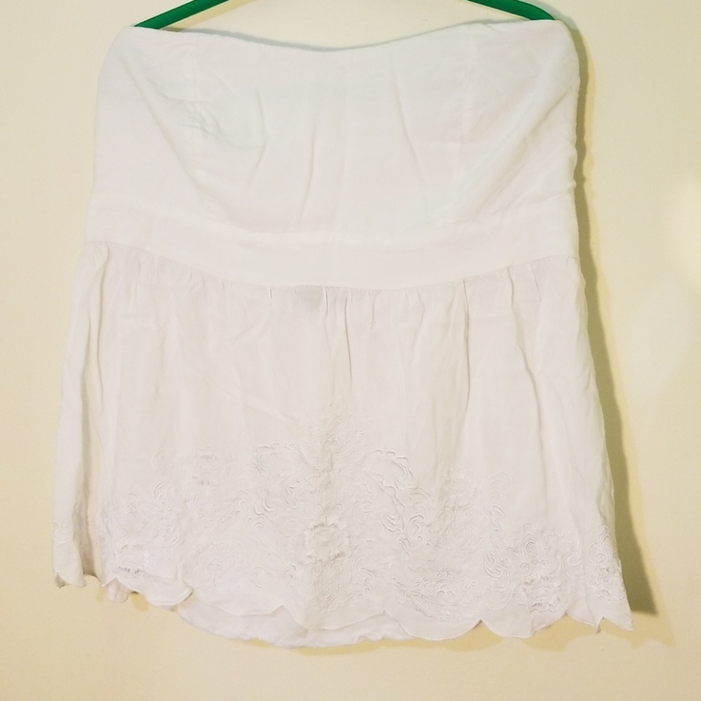 White sleeveless top from Torrid